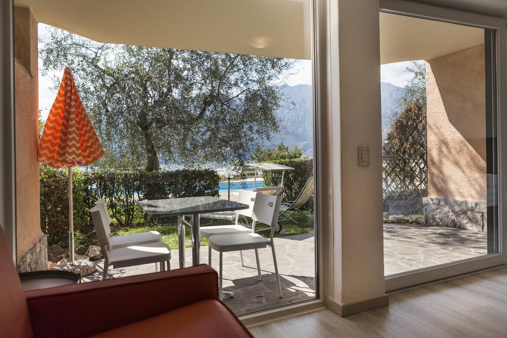 Residence Parco Lago Di Garda Мальчезіне Екстер'єр фото