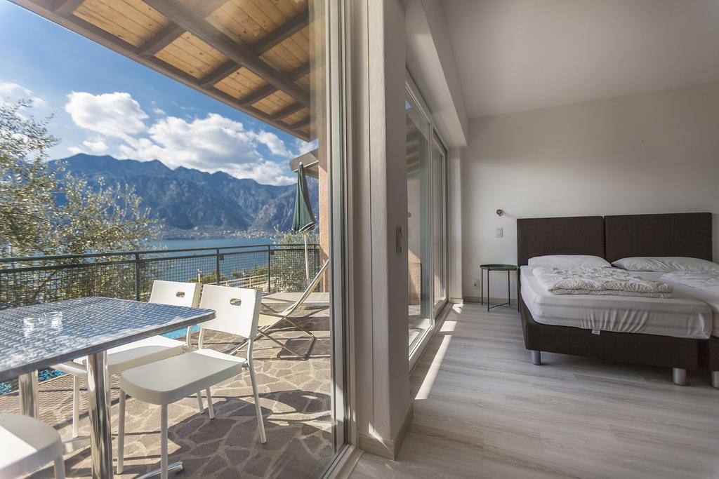 Residence Parco Lago Di Garda Мальчезіне Екстер'єр фото